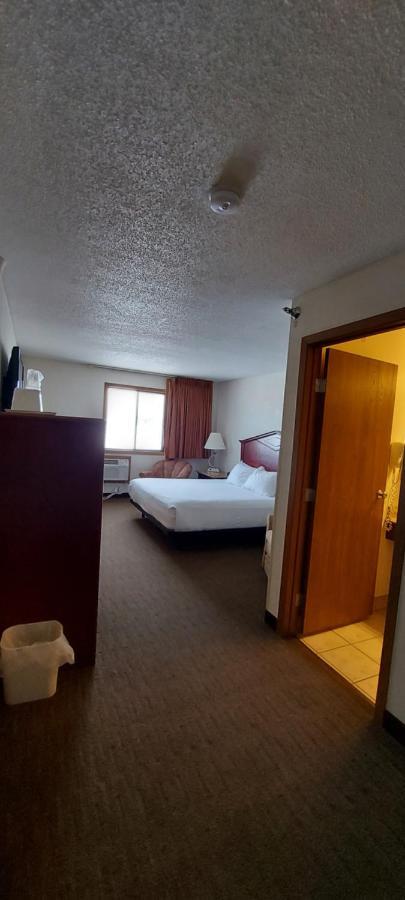 Days Inn By Wyndham Willmar Eksteriør billede